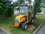 malotraktor ISEKI TS 325 s kabinou