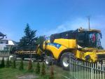 Obilný kombajn New Holland CX820SL,