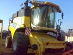 Obilný kombajn New Holland CX820SL,