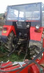 Kolový traktor Zetor