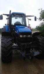 Kolový traktor New Holland