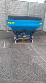 Rozmetadlo  BUFER 1500L