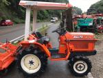 Zemědělský traktor Kubota B1-15, výkon 15 Hp, 4x4 