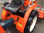 zemědělský Traktor Kubota B1-15, výkon 15 Hp, ¨4x4