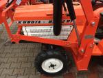 Malotraktor Kubota B1402DT s čelním nakladačem