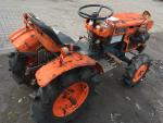 Traktor KUBOTA B7001