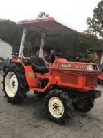 traktor Kubota B1-17 s výkonem 17 Hp, 4x4