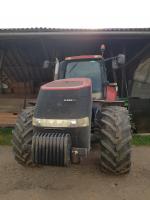 Kolový traktor Case IH