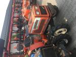 traktor Hinomoto N179, s výkonem 17HP,4x4