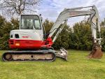 Minibagr Takeuchi TB 260