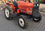 Traktor Hinomoto E2604, 26 Hp, 4x4, střecha