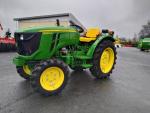 John Deere 3028EN