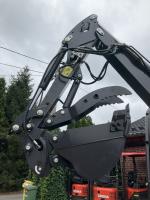 Bagr Crona CR XN 28 Yanmar, hmotnost 2610 kg