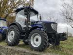 Traktor LOVOL M754, o výkonu 75 HP s kabinou