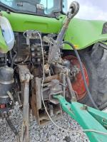 Kolový traktor CLAAS